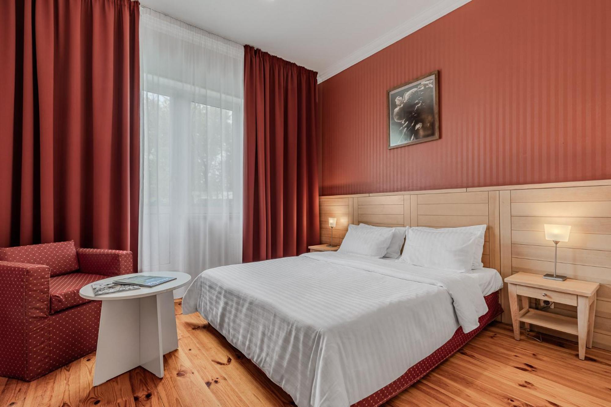 Seasons Spa Boutique Hotel Kozyn Quarto foto